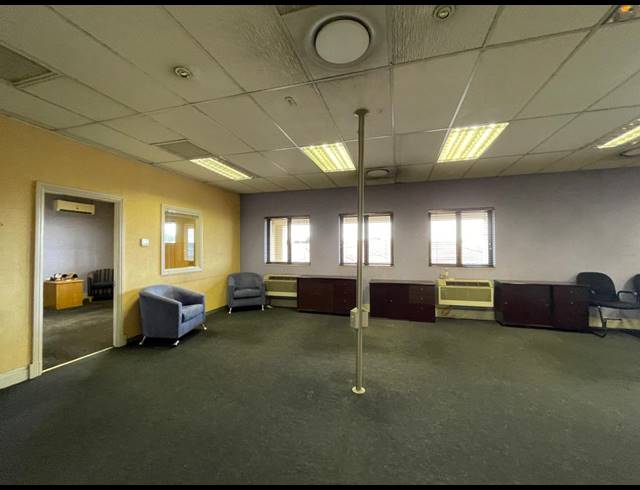 241M² OFFICE TO LET IN RIVONIA